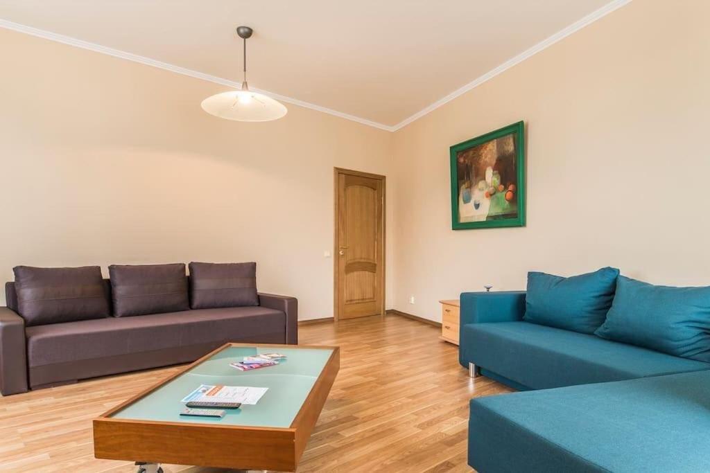 Old Town Apartment Next To Saint Peter'S Church Riga Luaran gambar