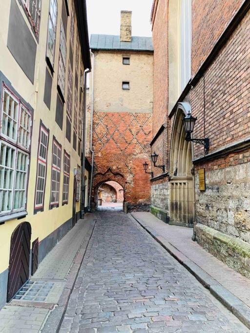 Old Town Apartment Next To Saint Peter'S Church Riga Luaran gambar