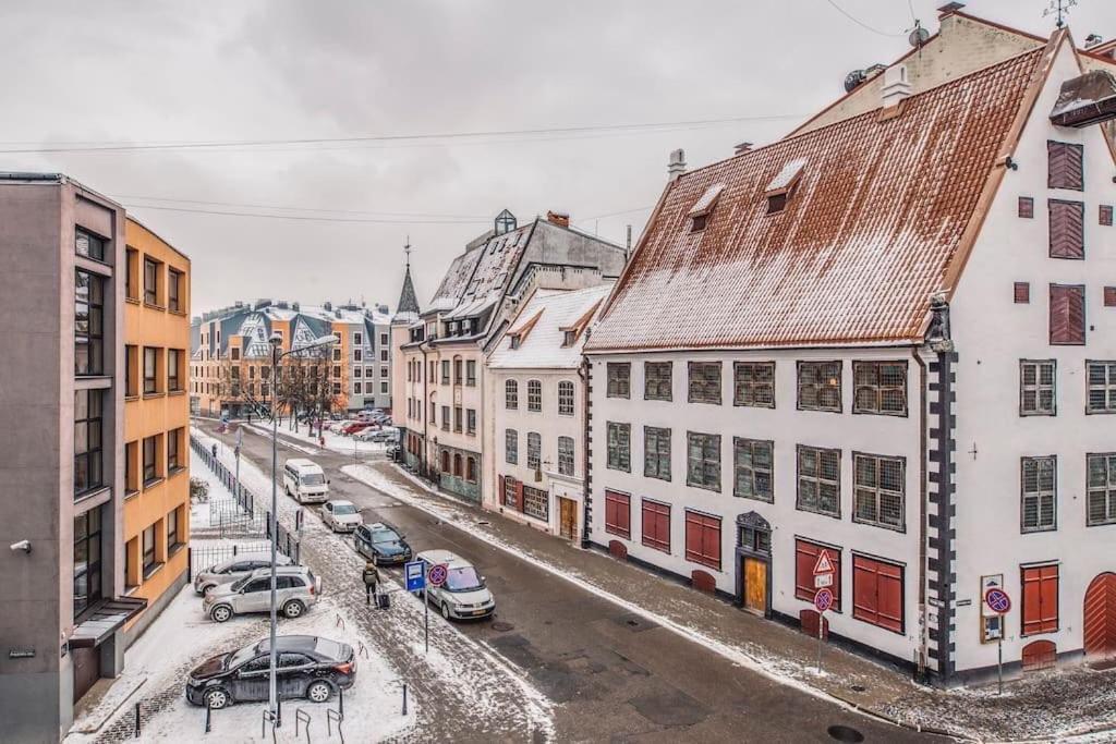 Old Town Apartment Next To Saint Peter'S Church Riga Luaran gambar
